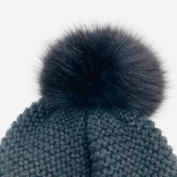 Kyi Kyi Canada Pom Pom Black Knit Beanie Hat - Picture 3 of 8